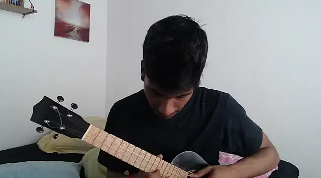 Snapshot of stevenosori chatting on 12-25-24, 03:17 stevenosori online show from 12-25-24, 03:17