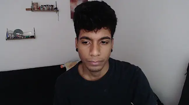 Snapshot of stevenosori chatting on 02-12-25, 12:33 stevenosori online show from 02-12-25, 12:33