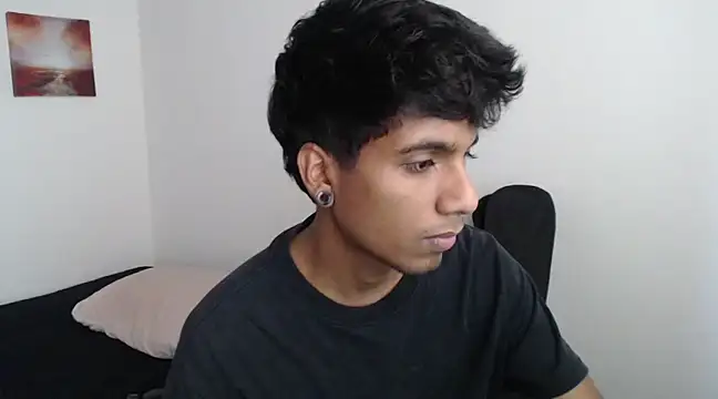 Snapshot of stevenosori chatting on 02-13-25, 02:42 stevenosori online show from 02-13-25, 02:42