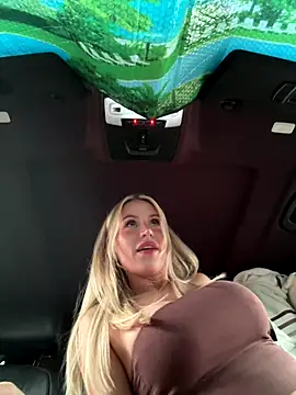 jasminesummer online show from 11-18-25, 05:28