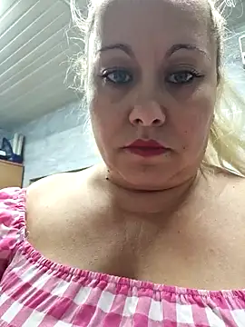 Snapshot of SabinaSweety chatting on 12-03-24, 12:16 SabinaSweety online show from 12-03-24, 12:16