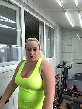 Snapshot of SabinaSweety chatting on 03-14-25, 11:01 SabinaSweety online show from 03-14-25, 11:01