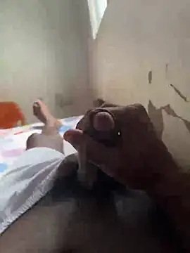 Snapshot of elnegro_696 chatting on 11-10-25, 04:39 elnegro 696 online show from 11-10-25, 04:39