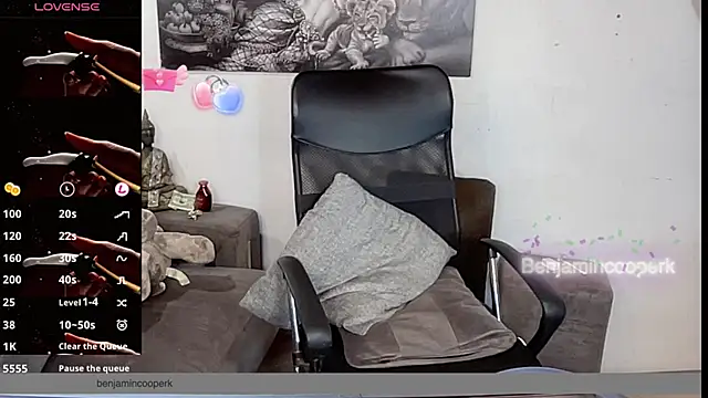 Snapshot of BenjaminCooperk chatting on 09-15-25, 05:07 BenjaminCooperk online show from 09-15-25, 05:07