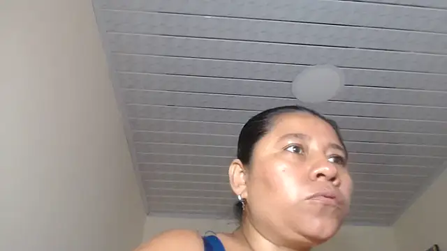 adrixxx38 online show from 10-07-25, 05:43