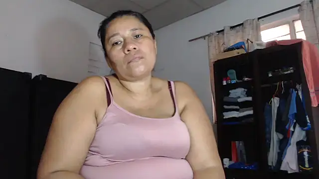 adrixxx38 online show from 02-05-26, 09:08