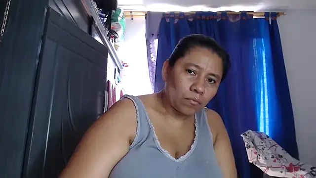 adrixxx38 online show from 04-02-26, 07:11