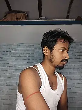 Snapshot of sujanmanda chatting on 11-11-25, 04:23 sujanmanda online show from 11-11-25, 04:23