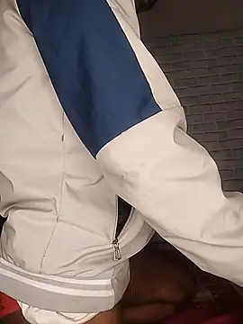 Snapshot of sujanmanda chatting on 12-18-25, 04:18 sujanmanda online show from 12-18-25, 04:18