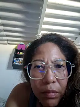 Snapshot of mila38 chatting on 07-04-26, 06:14 mila38 online show from 07-04-26, 06:14