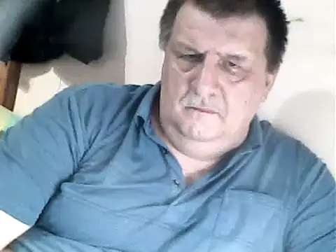 Snapshot of Vyrtous579 chatting on 03-25-26, 03:18 Vyrtous579 online show from 03-25-26, 03:18
