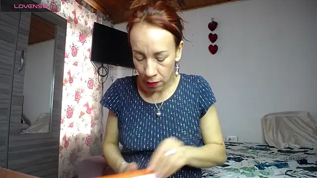 Snapshot of cristin_doll_ chatting on 03-03-25, 02:26 cristin doll online show from 03-03-25, 02:26