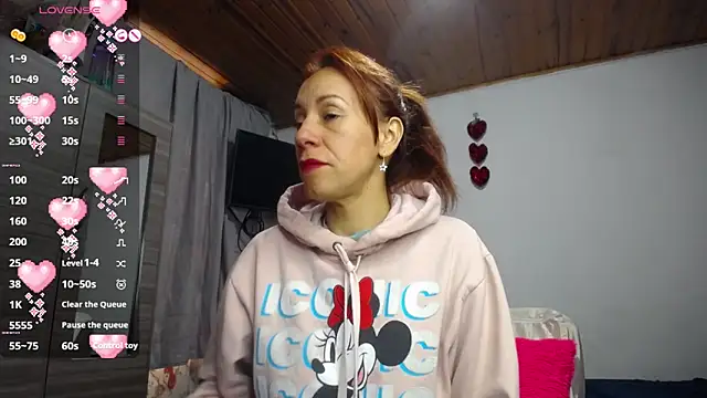 Snapshot of cristin_doll_ chatting on 03-13-25, 04:56 cristin doll online show from 03-13-25, 04:56