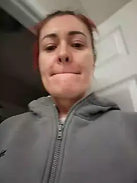 Snapshot of HollyTattoo chatting on 02-23-26, 09:12 HollyTattoo online show from 02-23-26, 09:12