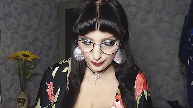 Aziza1 online show from 02-18-25, 06:04