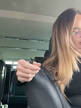 Etwas neugierig online show from 03-02-26, 03:30