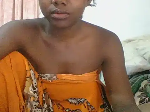 Snapshot of Hamie_sexy chatting on 11-22-25, 08:13 Hamie sexy online show from 11-22-25, 08:13