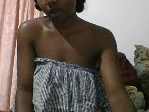 Snapshot of Hamie_sexy chatting on 12-03-25, 05:59 Hamie sexy online show from 12-03-25, 05:59