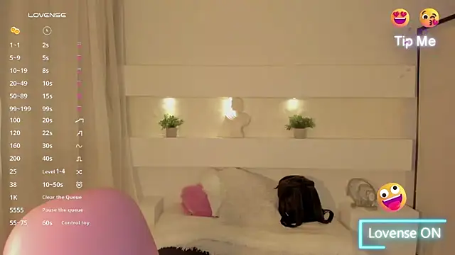 AshleyRoys online show from 01-30-25, 03:51