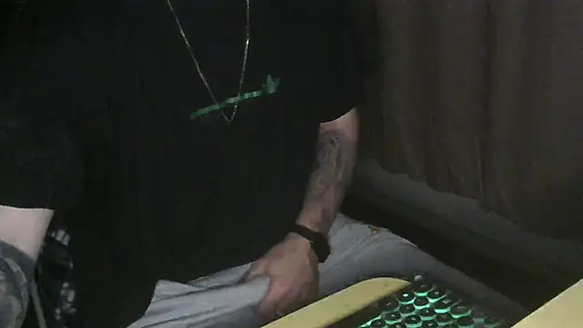 Snapshot of _gauchonaarea_ chatting on 12-10-24, 05:07 gauchonaarea online show from 12-10-24, 05:07