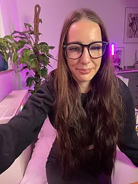 Snapshot of Trixie-Tainted chatting on 01-04-25, 03:17 Trixie-Tainted online show from 01-04-25, 03:17