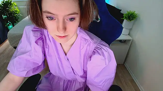 CranberryHot online show from 10-12-25, 07:29