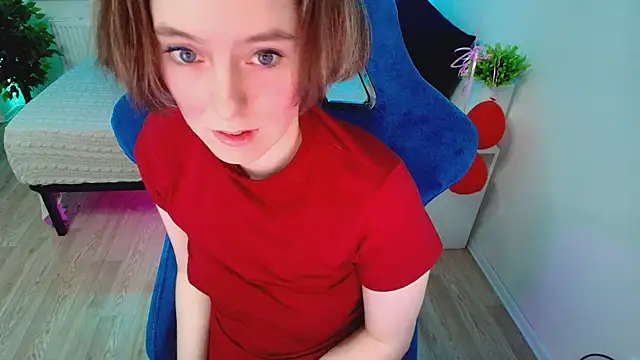 CranberryHot online show from 10-20-25, 07:36