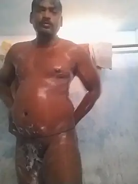 Snapshot of rohanhotguy chatting on 04-24-26, 11:01 rohanhotguy online show from 04-24-26, 11:01