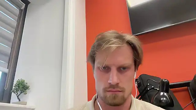 Snapshot of fmodel chatting on 03-11-26, 02:56 fmodel online show from 03-11-26, 02:56