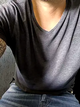 Leo Big online show from 01-20-25, 04:34