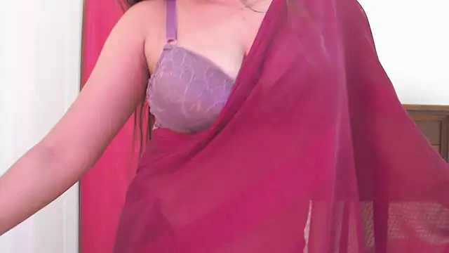 Snapshot of BeautyPriya chatting on 01-24-25, 09:17 BeautyPriya online show from 01-24-25, 09:17