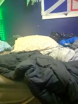 canadacockinme online show from 12-05-25, 08:12