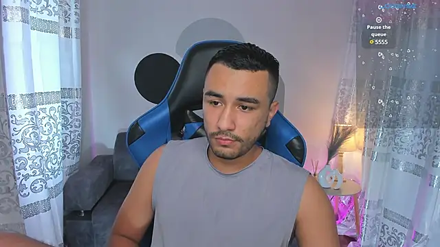 Snapshot of Nick_Moca chatting on 01-22-25, 08:28 Nick Moca online show from 01-22-25, 08:28