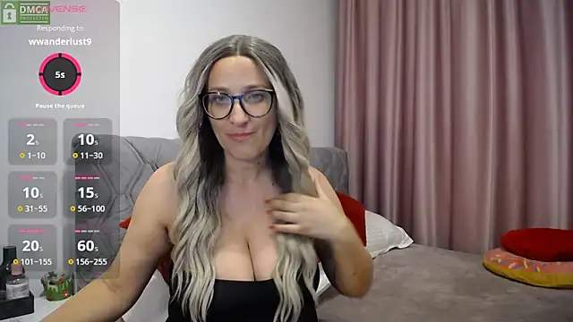 Aphrodite S32 online show from 09-26-25, 12:58