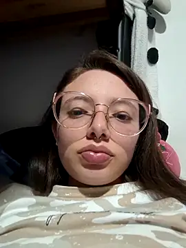 linda-schmidt online show from 11-06-25, 03:40