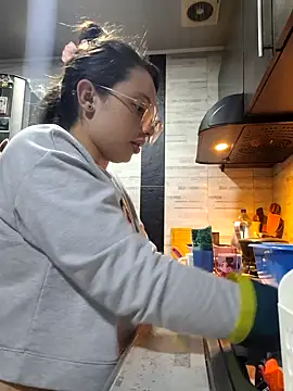 linda-schmidt online show from 02-10-26, 02:48