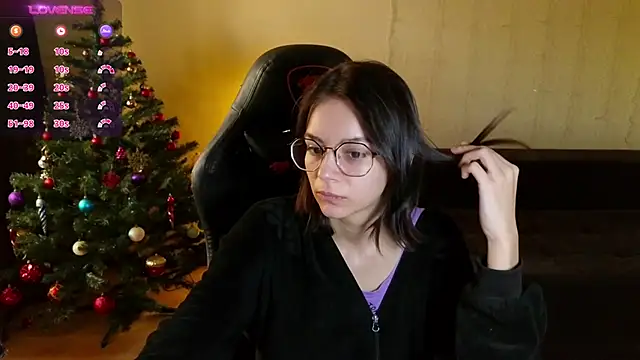 alyssa sweet online show from 12-17-24, 08:23