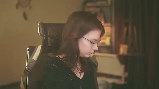 alyssa sweet online show from 02-24-26, 04:43