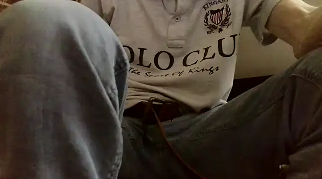 Snapshot of InMeinenMund chatting on 03-11-25, 09:02 InMeinenMund online show from 03-11-25, 09:02