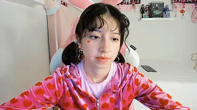 Snapshot of cherrycute chatting on 12-03-24, 04:03 cherrycute online show from 12-03-24, 04:03