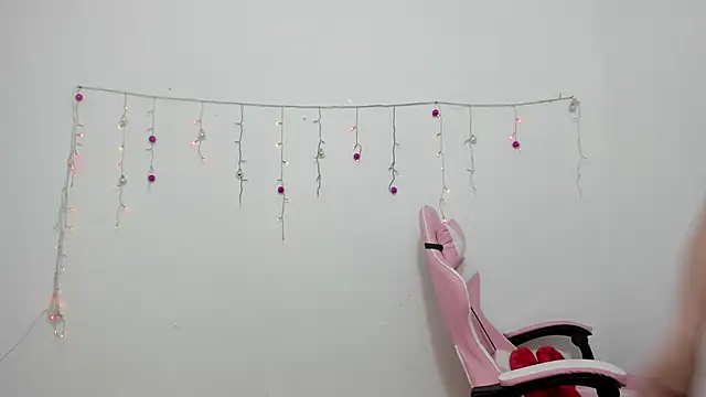 Anal Milky Momma online show from 12-04-24, 06:17