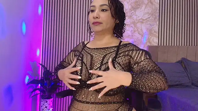 JuliRamirez online show from 01-09-26, 01:14