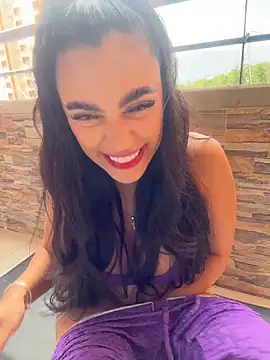 emma andrew1 online show from 12-15-25, 04:11