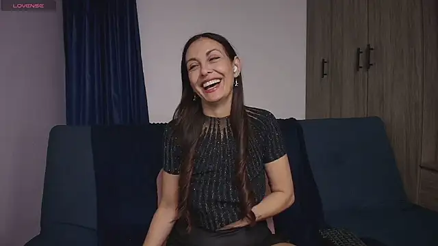 Swetisabella01 online show from 05-16-26, 01:02