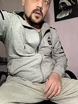 DanielOhCool online show from 12-06-24, 04:17