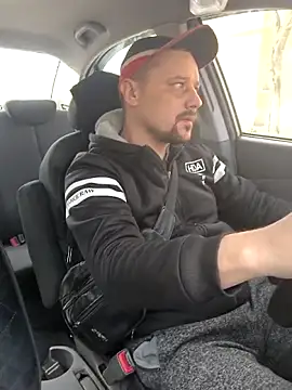 Snapshot of DanielOhCool chatting on 03-19-26, 07:12 DanielOhCool online show from 03-19-26, 07:12