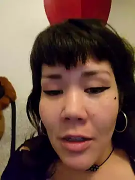 Snapshot of missemi chatting on 04-15-26, 10:55 missemi online show from 04-15-26, 10:55