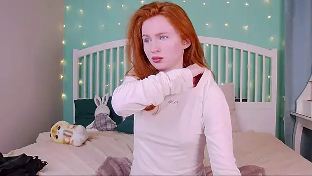 Snapshot of GingerArin chatting on 03-01-25, 02:44 GingerArin online show from 03-01-25, 02:44