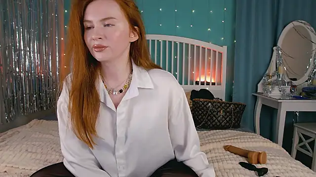 Snapshot of GingerArin chatting on 01-10-26, 10:50 GingerArin online show from 01-10-26, 10:50