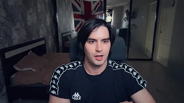 keanu reevez online show from 10-18-25, 11:33